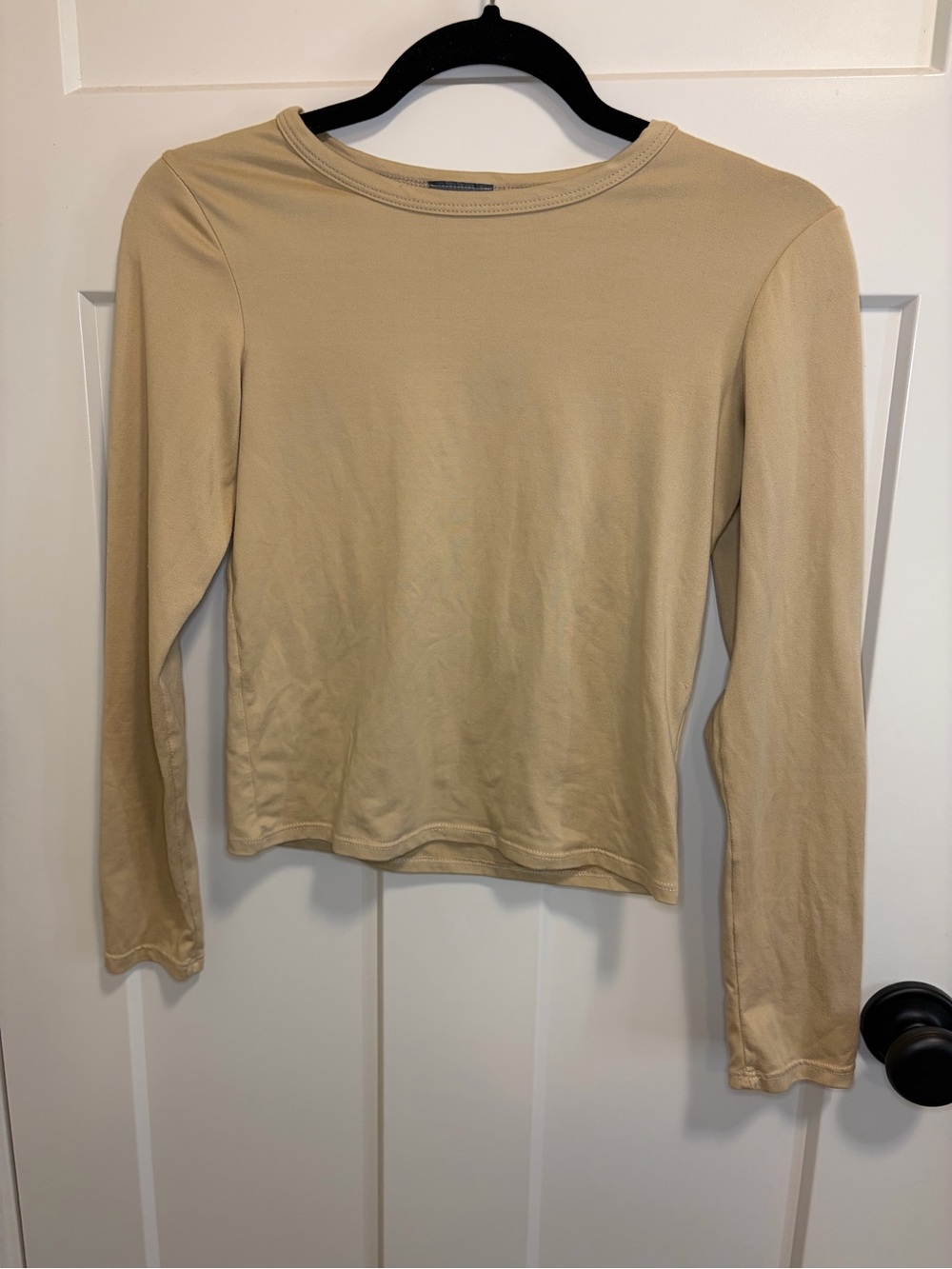 Olivia Rae Long Sleeve Scoop Neck Women's Top - Beige